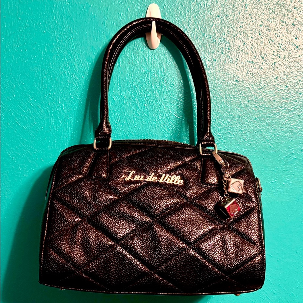 Lux de Ville Valentine tote medium black diamond stitch
